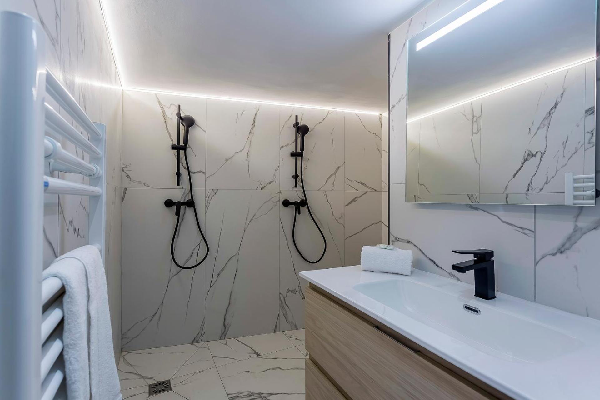 Suite Romantique Balneo Centre Lyon Zewnętrze zdjęcie